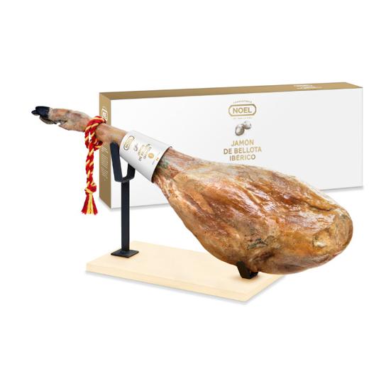 Bellota Ibérico ham with leg