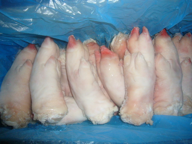 FROZEN PORK HIND FEET 