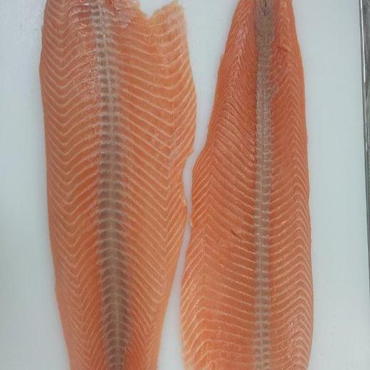 Salmon fillet Trim E 0.8-1.2kg IVP frozen img1